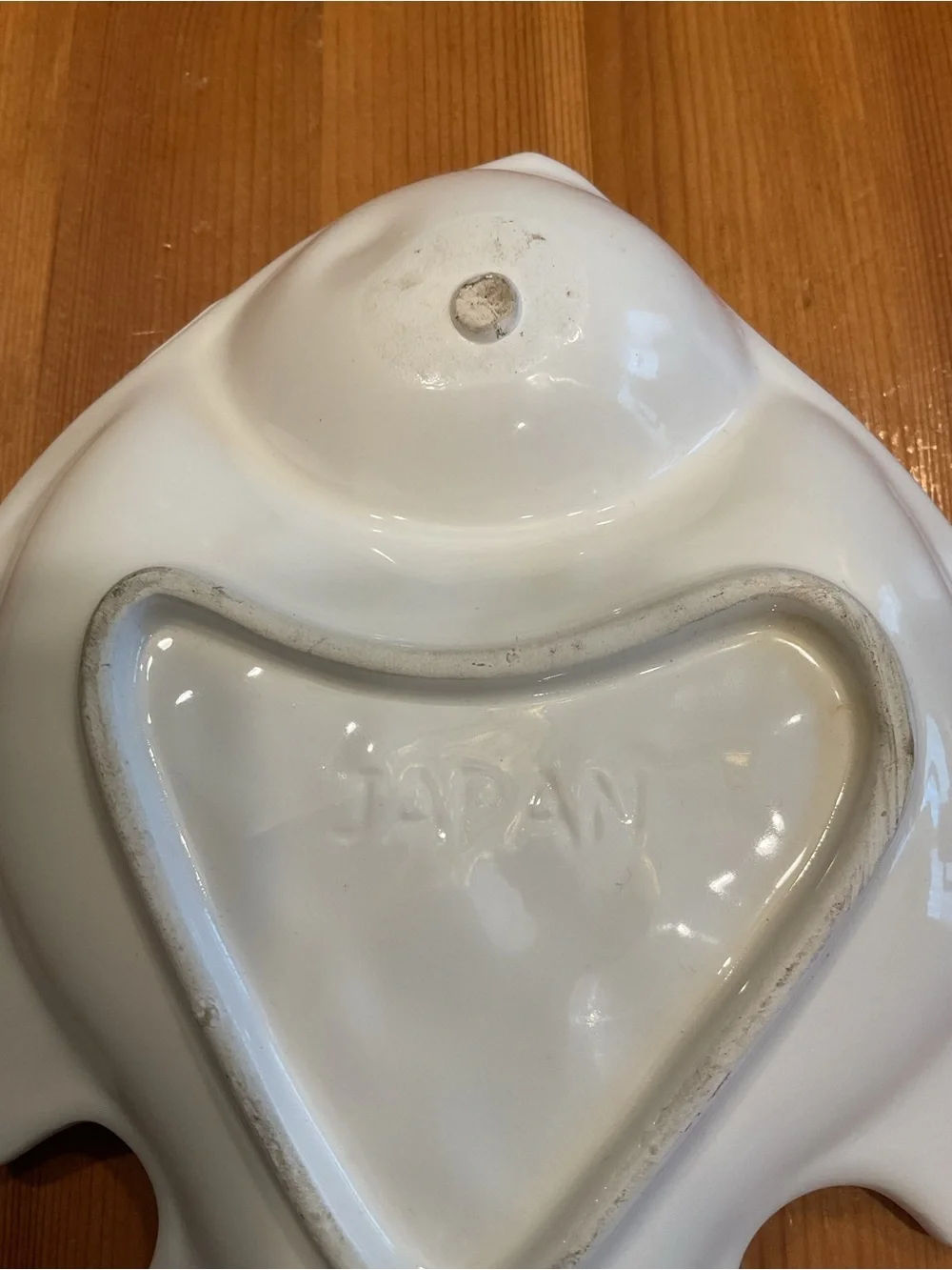 VINTAGE FISH DISH BLANC DE CHINE MADE IN JAPAN SMALL CHIP & DIP SUSHI TRINKETS